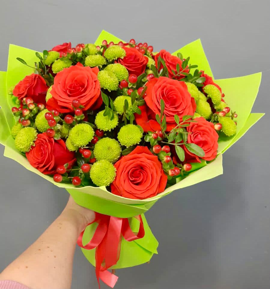 Букет цветов из: Хризантемы и Розы в Богородске