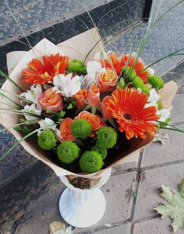 Букет цветов из: Герберы, Хризантемы, Альстромерии и Розы в Богородске