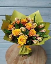 Букет цветов из:  Альстромерии и Розы в Богородске