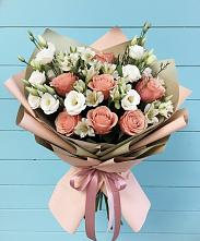 Букет цветов из:  Розы, Альстромерии и Лизиантусы #REPLACE_PRED# Богородске