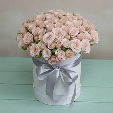 Цветочная композиция из Розы в шляпной коробке в Богородске