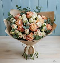 Букет цветов из:  Альстромерии и Розы в Богородске