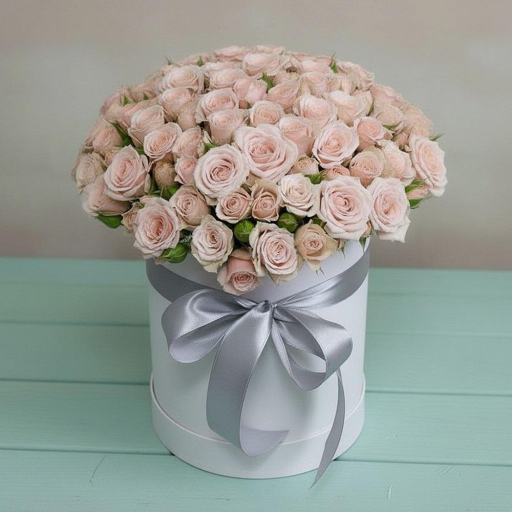 Цветочная композиция из Розы в шляпной коробке в Богородске