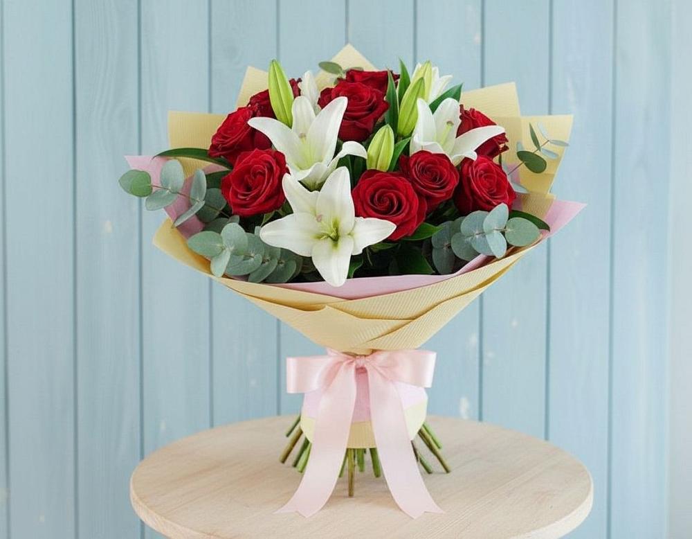 Букет цветов из: Лилии и Розы в Богородске